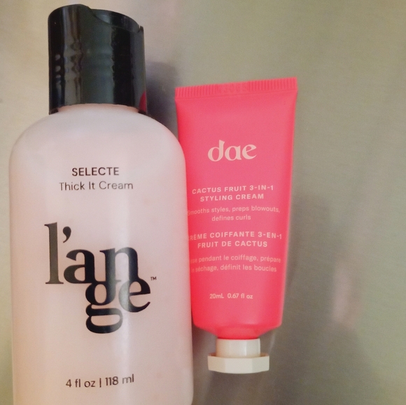Sold Lange & dae Hair Bundle - Picture 3 of 3